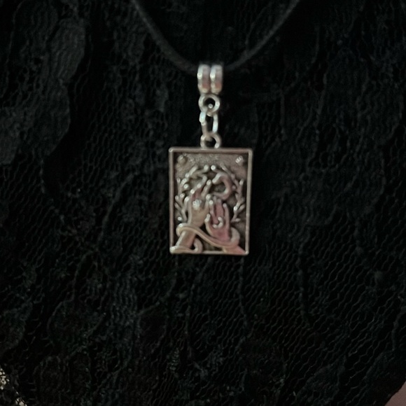 Witchy Hands and Serpent Necklace - Picture 4 of 10